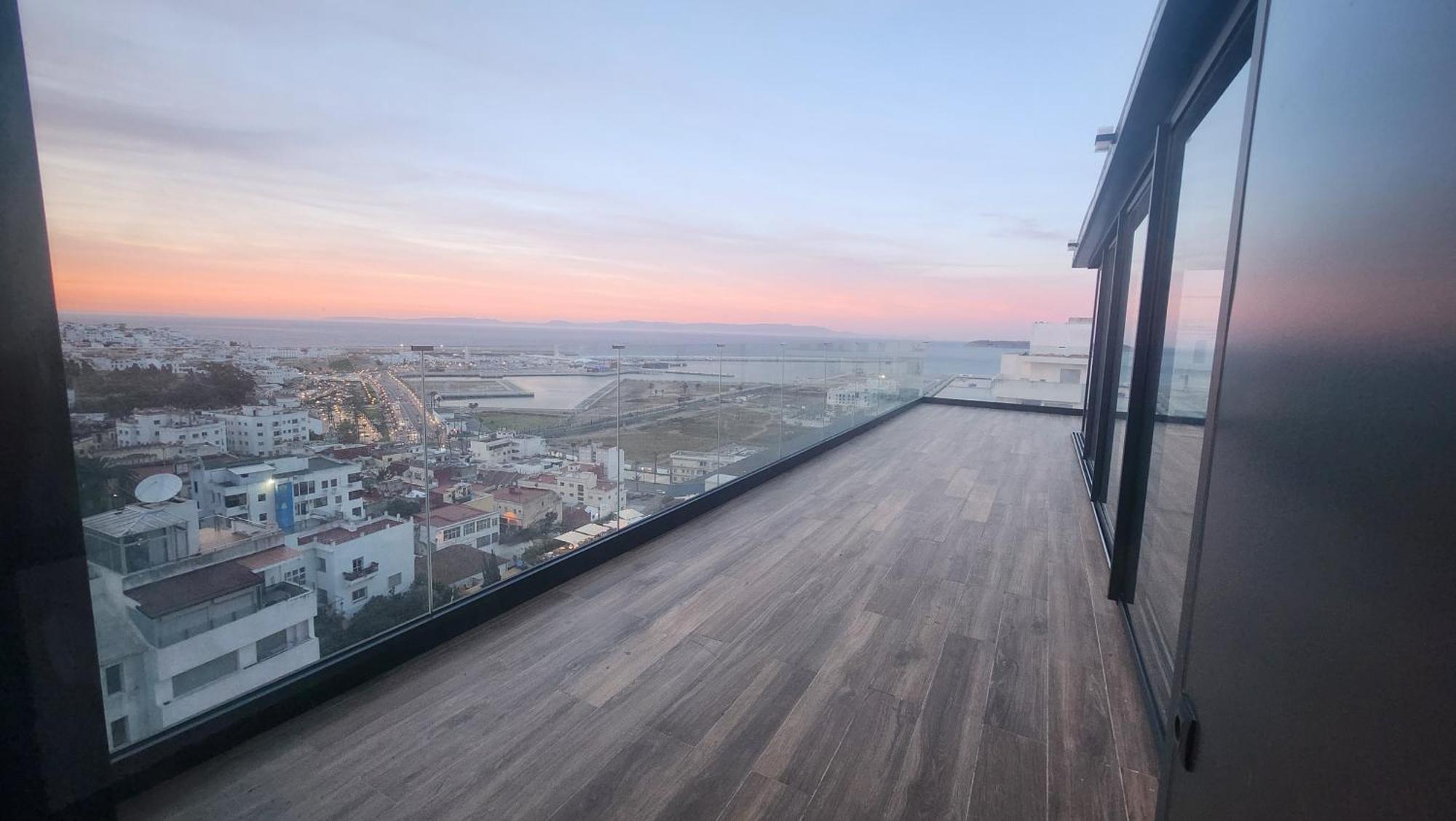 Magnifique Penthouse 160M2 Terrasse 90M2 Vue Mer Tanger Exteriér fotografie
