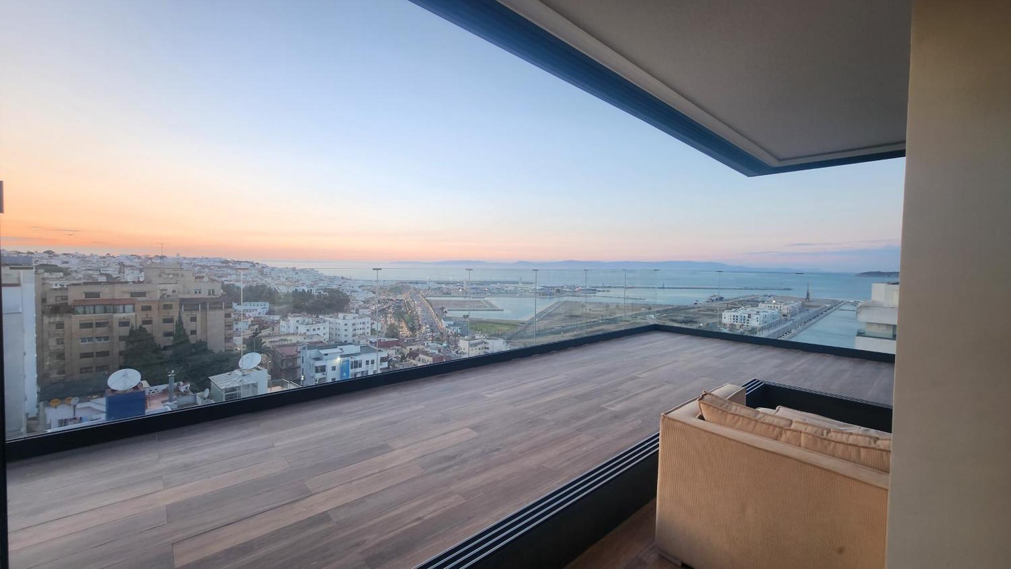 Magnifique Penthouse 160M2 Terrasse 90M2 Vue Mer Tanger Exteriér fotografie